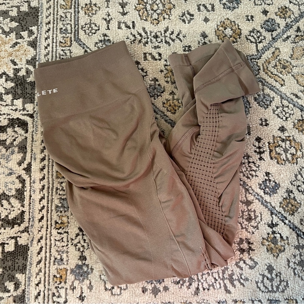 Alphalete Contour Amplify Leggings